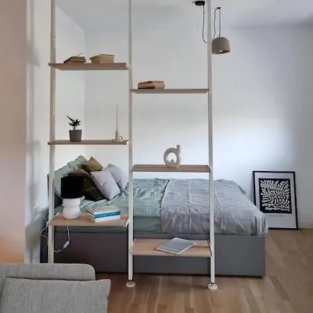 Urban - Apartment *